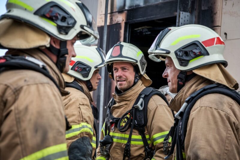 Pompiers volontaires français en action